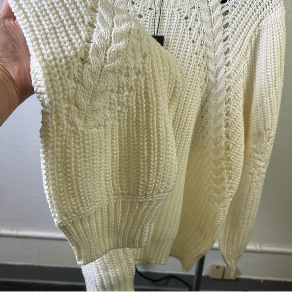 La Joie Women’s Cream Crewneck Knit Sweater Size 3X - Picture 4 of 11